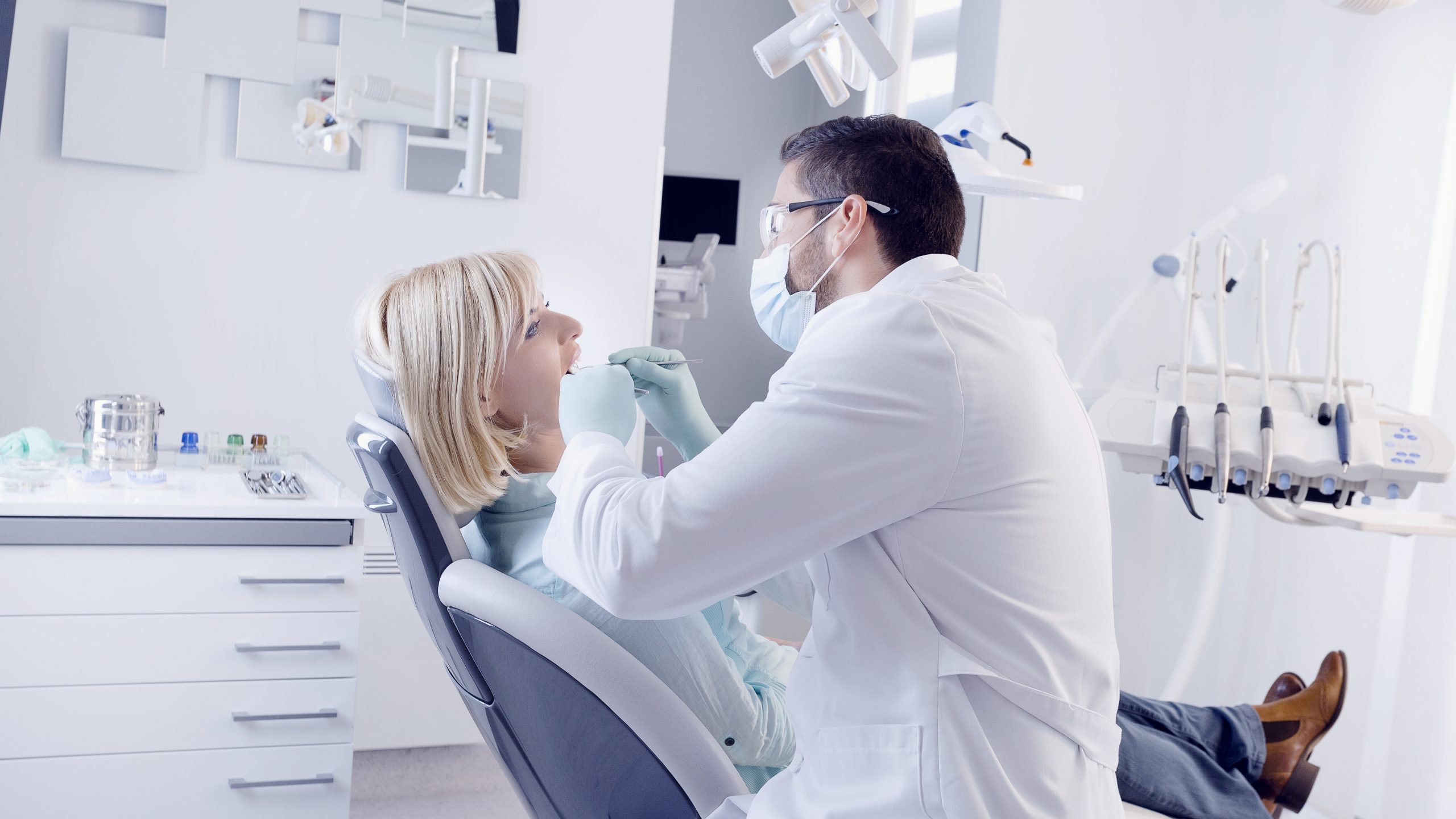 Dentist in Strawberry Plains, TN
